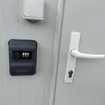 Domino *